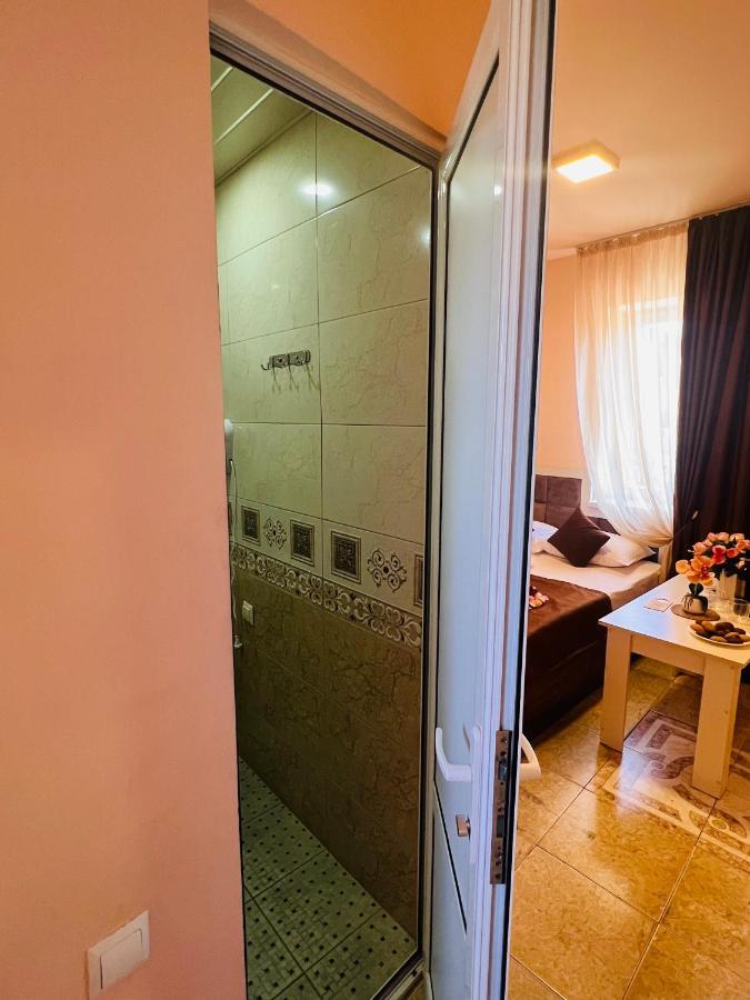Marnar Hotel Jerevan Eksteriør billede