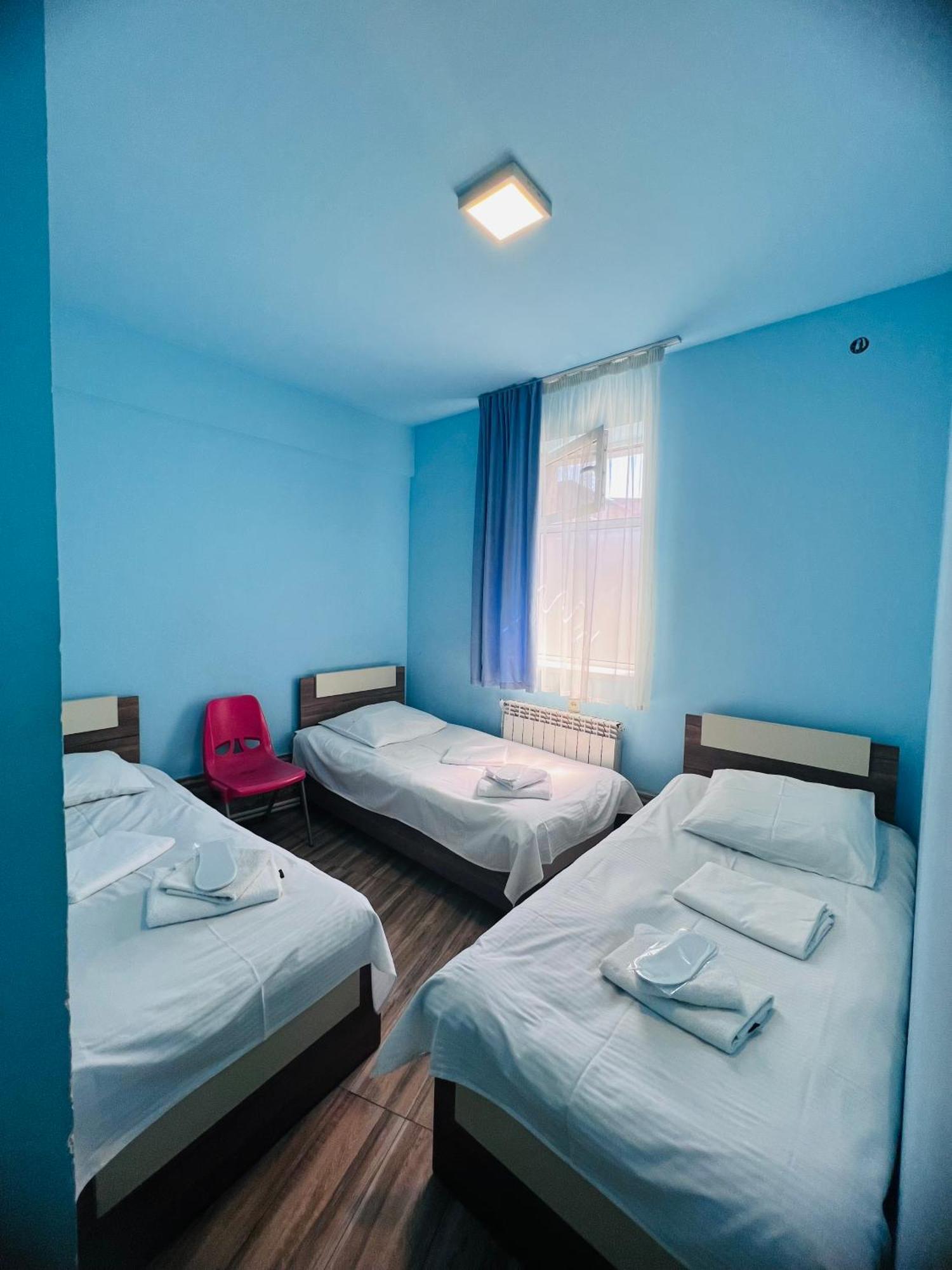 Marnar Hotel Jerevan Eksteriør billede